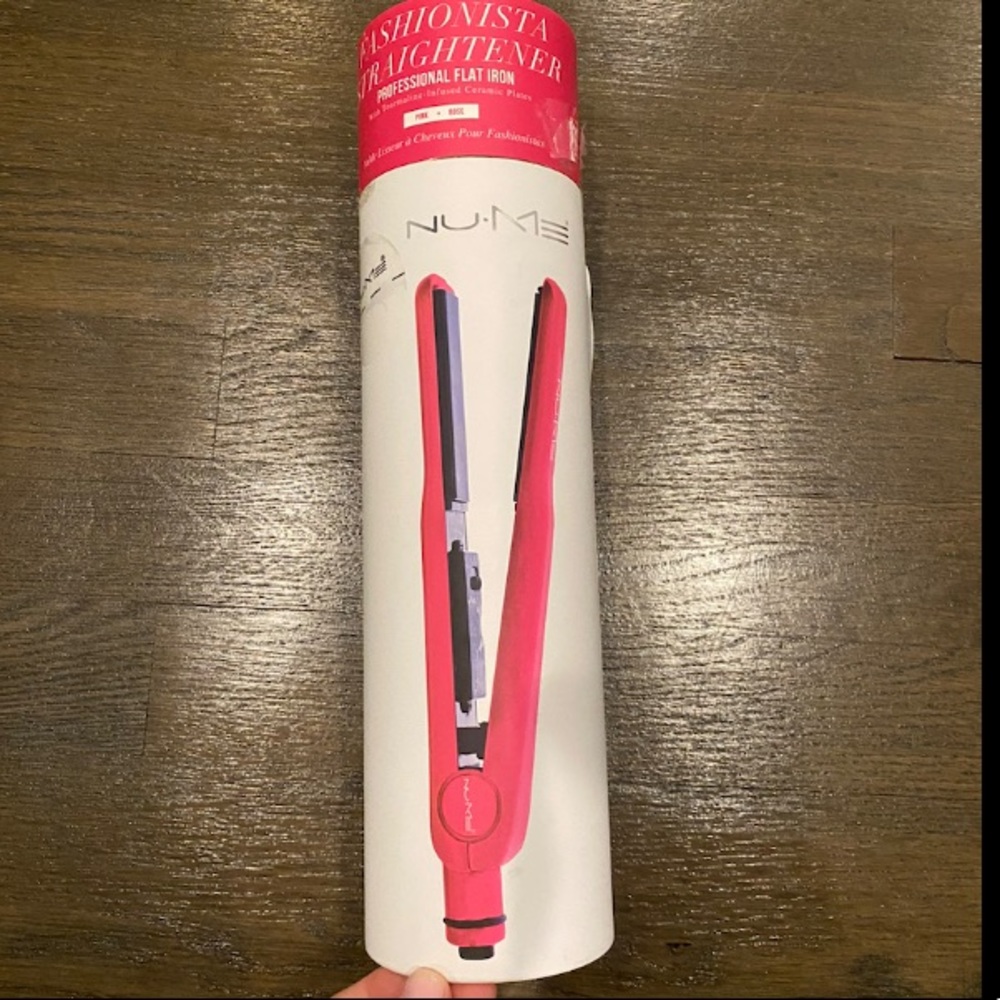 NuMe straightener